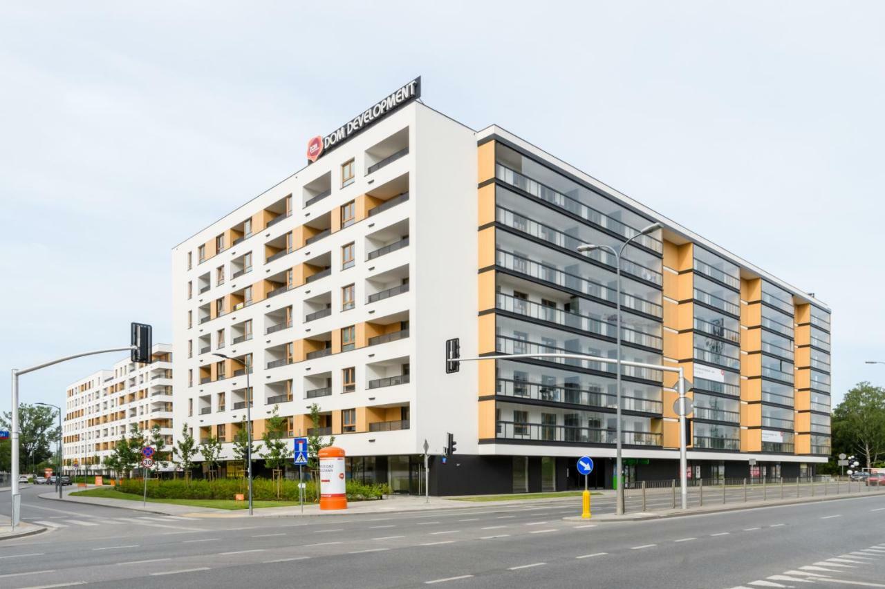 M&R Apartament Airport&Business Deluxe Cybernetyki 17 - Underground Garage - Free Wifi - Netflix - Air Conditioning - Self Check-In, Close By Chopin Airport Varsóvia Exterior foto